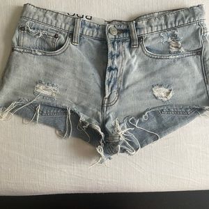 BDG urban denim short shorts in size 28